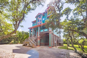 Sparrow's Treehouse 19